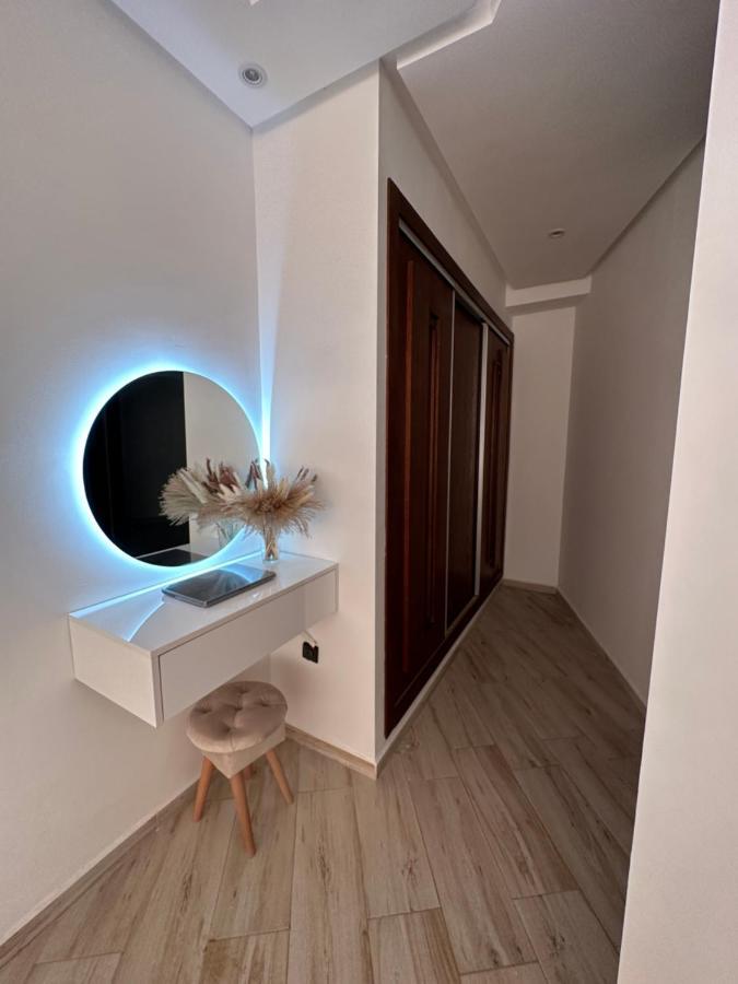 Bright 3-Br In Heart Of Kenitra-Perfect Summer Stay With Parking! Buitenkant foto